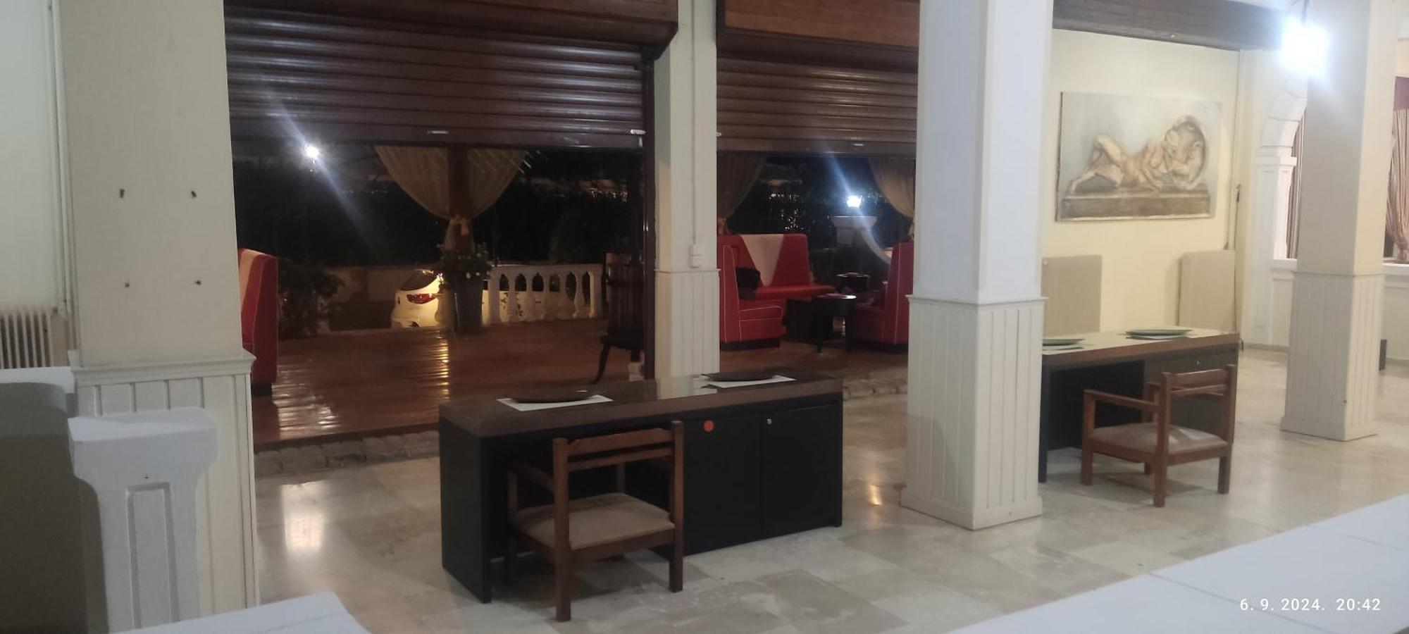 Pantheon Hall Hotel Mesongí エクステリア 写真